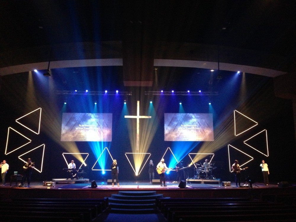 Creative Church Stage Designs of 2015